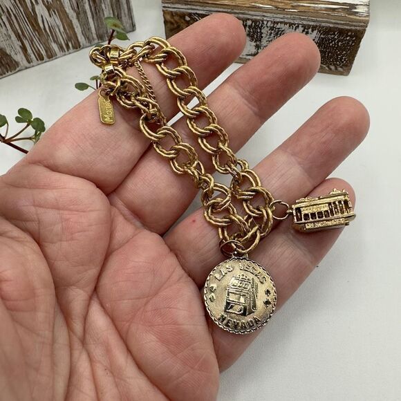 Vintage Monet Charm Bracelet Cable Car Charm & Las Vegas Charm - Picture 3 of 11